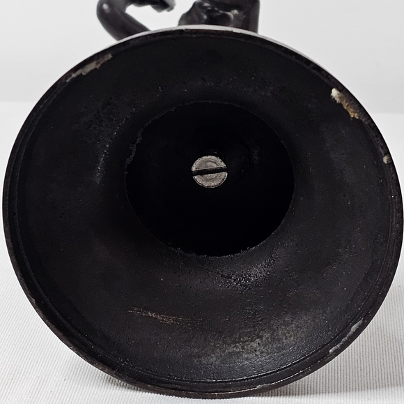 Bronze Cherub Angel Statue Playing Tambourine French Style Musical Vintage Art - Picture 13 of 14